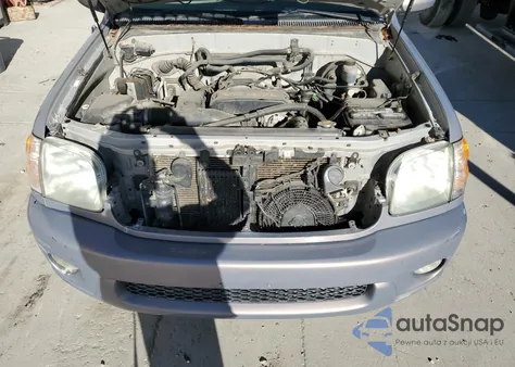 2001 Toyota Sequoia Limited z USA, uszkodzony, nr VIN 5TDBT48A11S027078